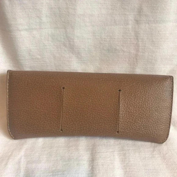 Ray Ban Sun glasses case - Picture 3 of 5